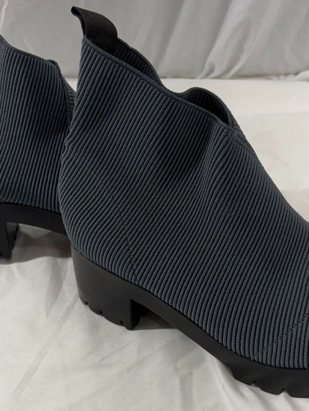CHARLESTON SHOE CO. Ribbed Slip-On Ankle Booties in Dark Gray